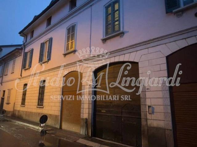 Palazzo in vendita a Revellino, Lodi