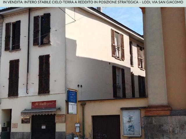 Palazzo in vendita a Revellino, Lodi