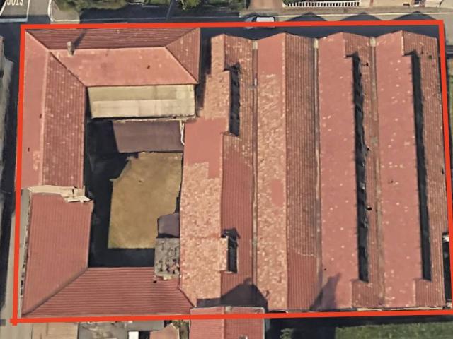 Palazzo in vendita a Lonate Pozzolo, Lombardia