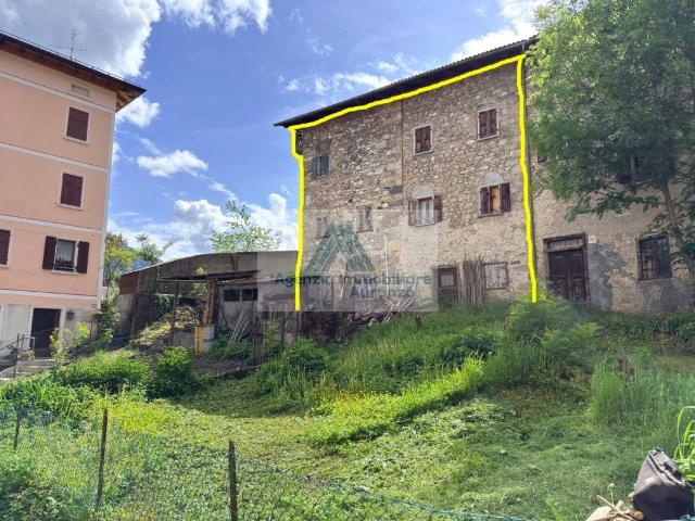 Palazzo in vendita a Lozzo Di Cadore, Veneto
