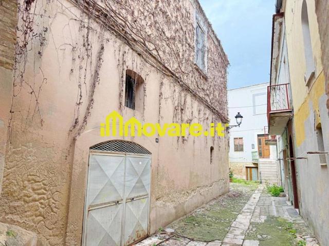 Palazzo in vendita a Puglia, Foggia