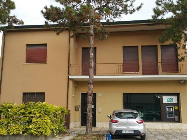 Palazzo in vendita a Unione dei comuni della Bassa Romagna, Lugo