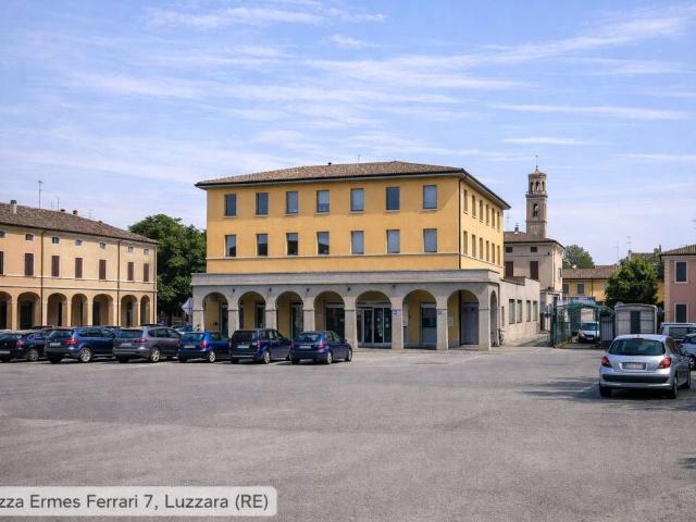 Palazzo in vendita a Bassa Reggiana, Re
