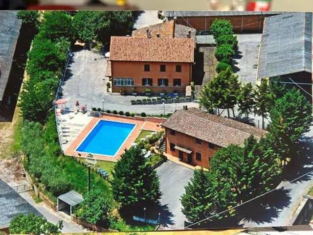 Palazzo in vendita a Magione, Umbria