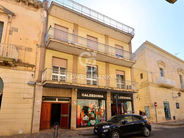 Palazzo in vendita a Puglia, Lecce