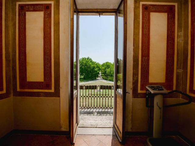 Palazzo in vendita a Dosso del Corso, San Giorgio Di Mantova