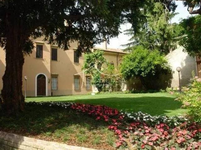 Palazzo in vendita a Fiera-Catena, San Giorgio Di Mantova