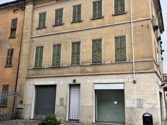 Palazzo in vendita a Valletta Paiolo, San Giorgio Di Mantova