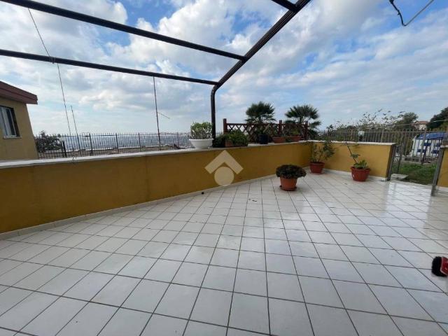 Palazzo in vendita a Marano Di Napoli, Napoli