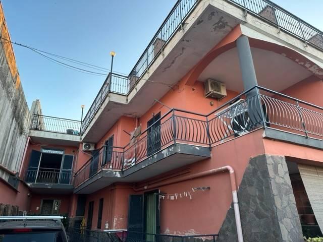 Palazzo in vendita a Marano Di Napoli, Campania