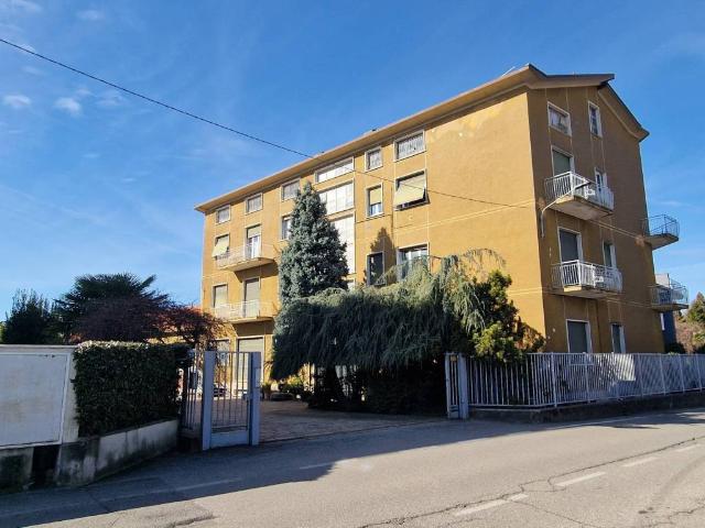 Palazzo in vendita a Mariano Comense, Lombardia