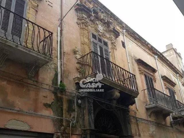 Palazzo in vendita a Marsala, Sicilia