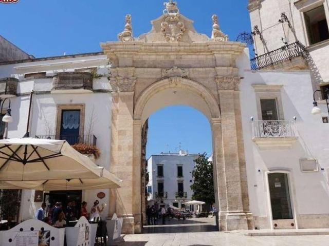 Palazzo in vendita a Puglia, Taranto