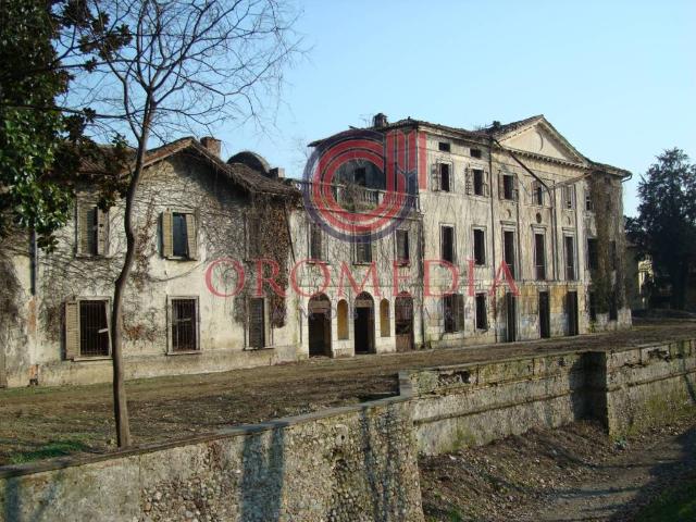 Palazzo in vendita a Martinengo, Lombardia