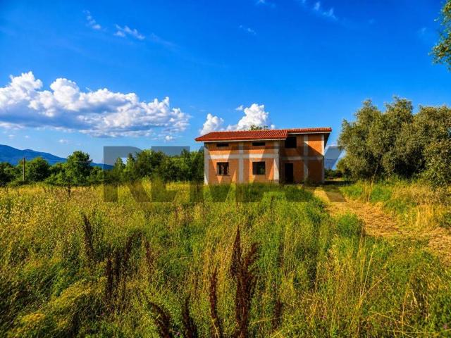 Palazzo in vendita a Marzano Appio, Campania