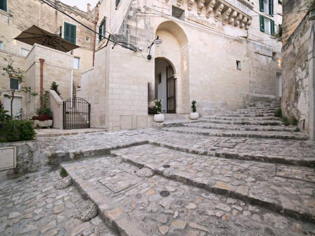 Palazzo in vendita a Rioni Sassi, Matera