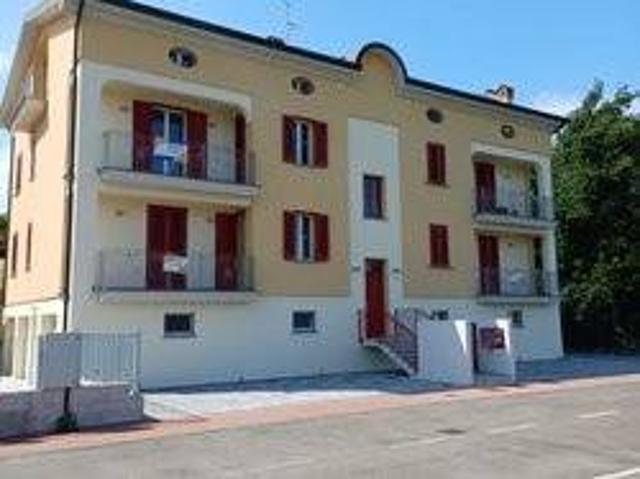 Palazzo in vendita a Medesano, Ramiola