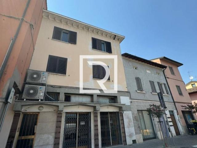 Palazzo in vendita a Meldola, Forlì-Cesena