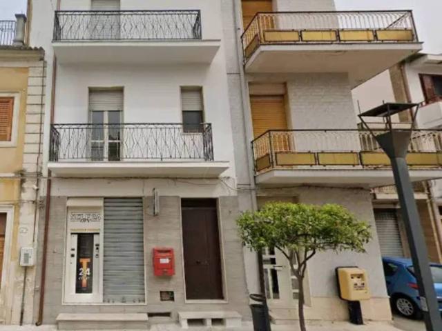 Palazzo in vendita a Melilli, Sicilia