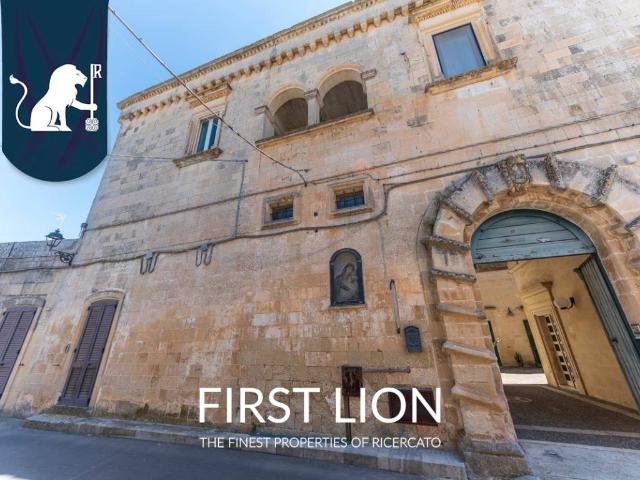 Palazzo in vendita a Puglia, Lecce