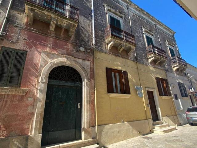 Palazzo in vendita a Puglia, Brindisi