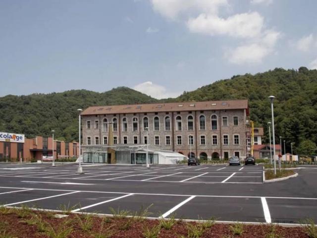 Palazzo in vendita a Comunità Montana Valli del Verbano, Mesenzana