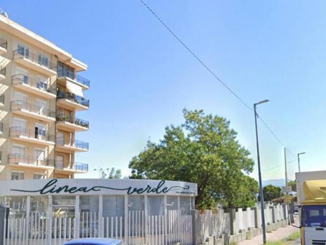 Palazzo in vendita a Sperone, Messina