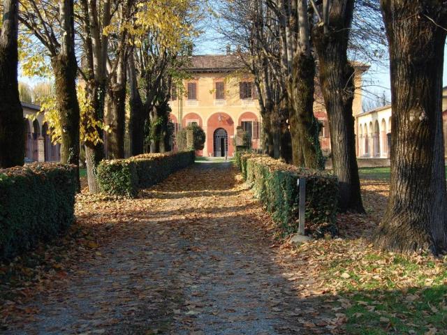 Palazzo in vendita a Municipio 6, Milano
