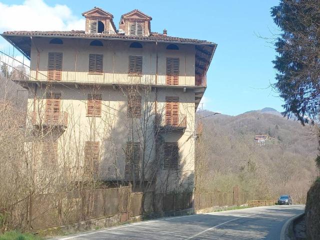 Palazzo in vendita a Municipio 8 di Milano, Milano