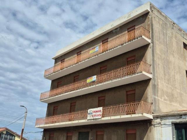 Palazzo in vendita a Corriolo, San Filippo Del Mela