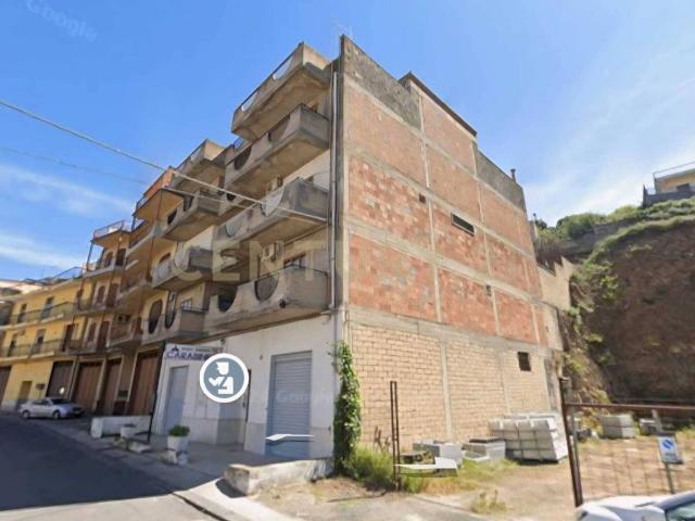 Palazzo in vendita a Militello In Val Di Catania, Sicilia