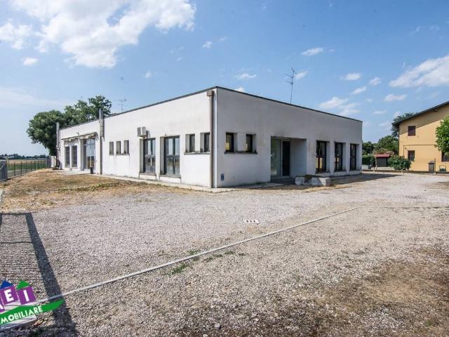 Palazzo in vendita a Unione Terre di Pianura, Minerbio