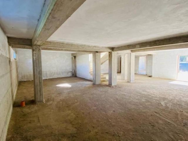 Palazzo in vendita a Merola, Minturno