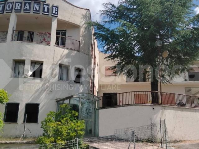 Palazzo in vendita a Miranda, Molise