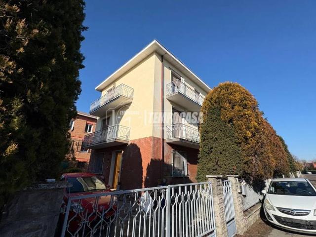 Palazzo in vendita a Unione Comuni Modenesi Area Nord, Mirandola