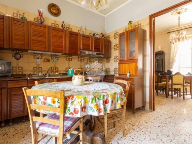 Palazzo in vendita a Misilmeri, Sicilia
