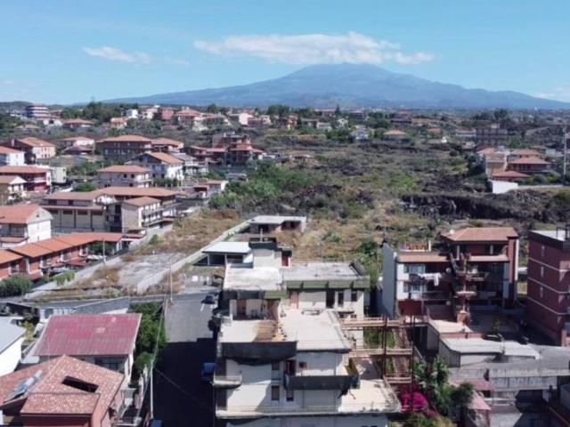 Palazzo in vendita a Lineri, Misterbianco