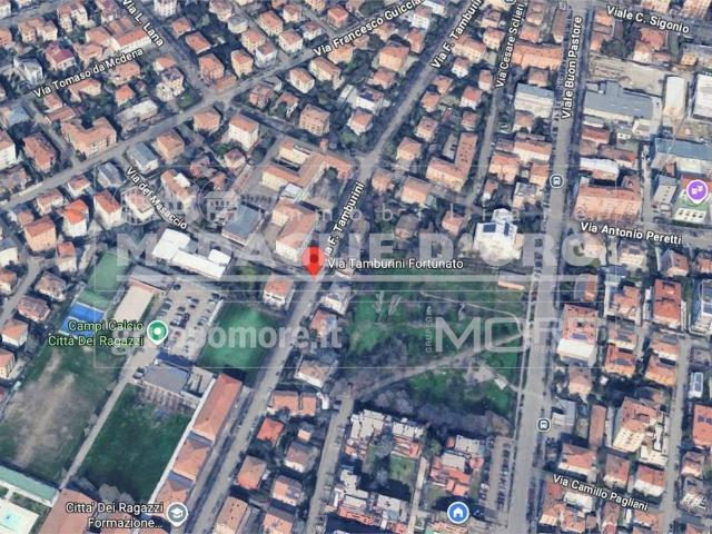 Palazzo in vendita a Buon Pastore-Sant'Agnese-San Damaso, Modena