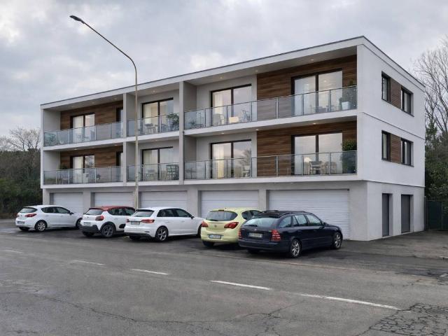 Palazzo in vendita a Crocetta-San Lazzaro-Modena Est, Modena