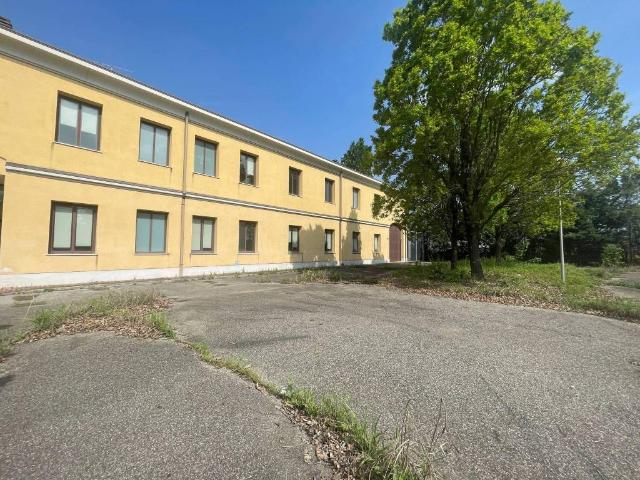 Palazzo in vendita a Crocetta-San Lazzaro-Modena Est, Modena