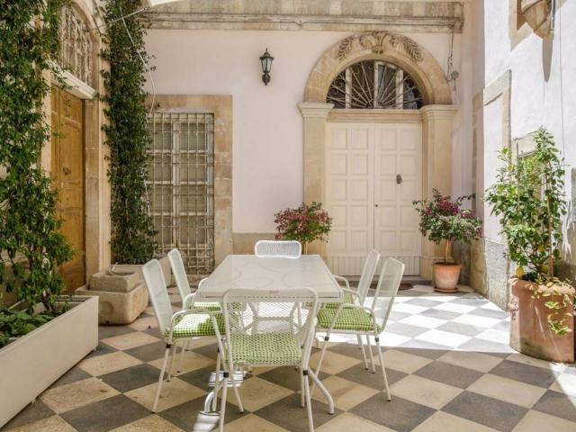 Palazzo in vendita a Modica Alta, Marina Di Modica