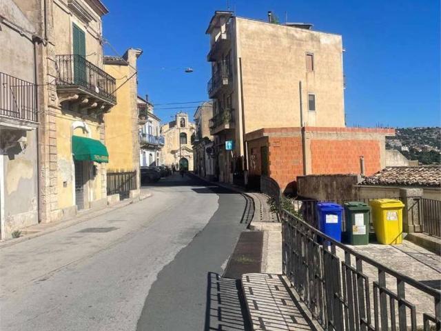 Palazzo in vendita a Modica Alta, Marina Di Modica