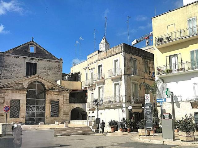Palazzo in vendita a Puglia, Bari