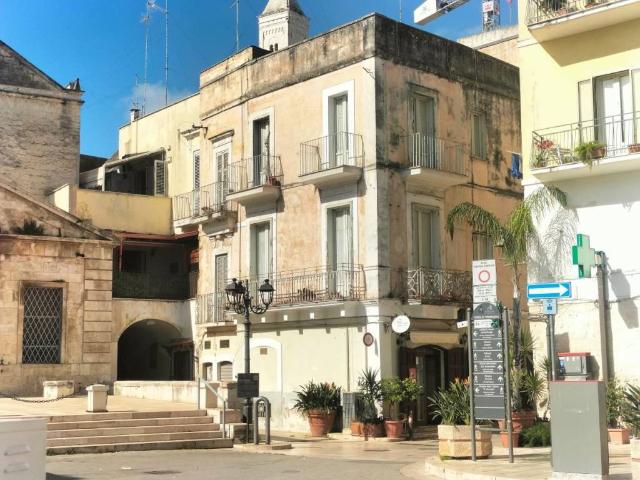 Palazzo in vendita a Puglia, Bari