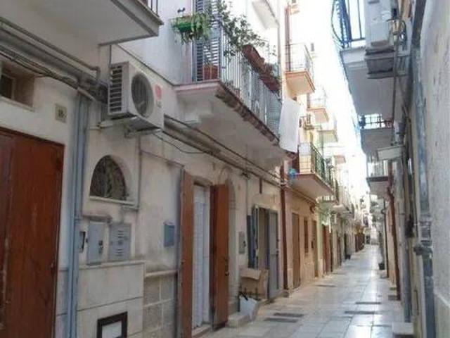 Palazzo in vendita a Puglia, Bari