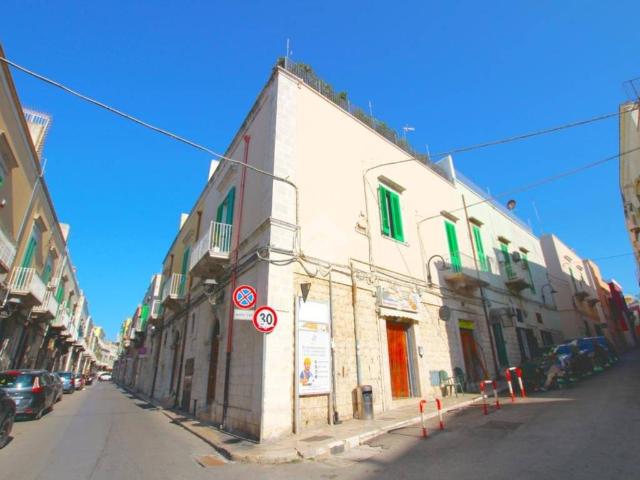 Palazzo in vendita a Puglia, Bari