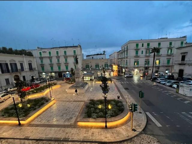 Palazzo in vendita a Puglia, Bari