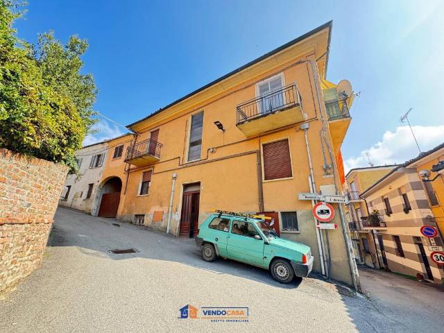 Palazzo in vendita a Piemonte, Asti