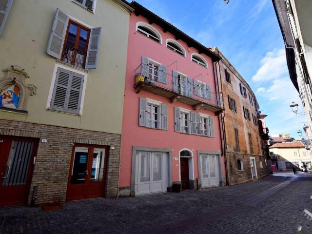 Palazzo in vendita a Piemonte, Cuneo