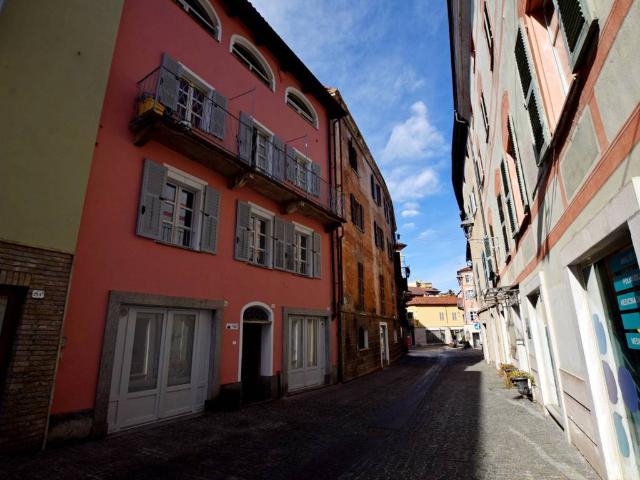 Palazzo in vendita a Piemonte, Cuneo